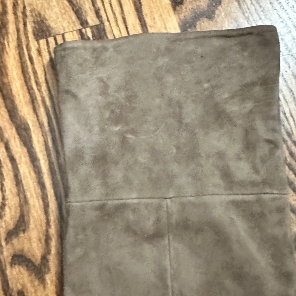 Prada suede over the knees boots - Picture 7 of 10